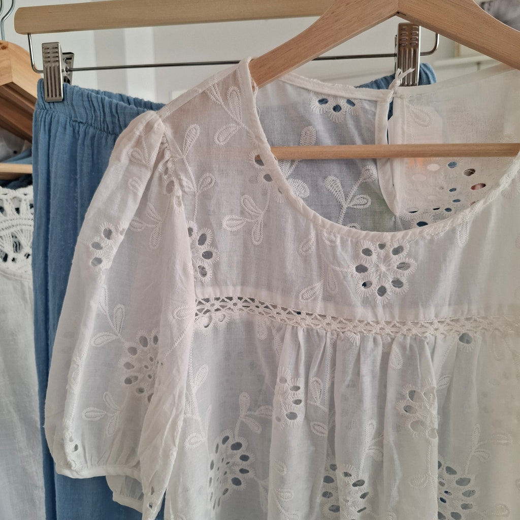Blusa Bordada