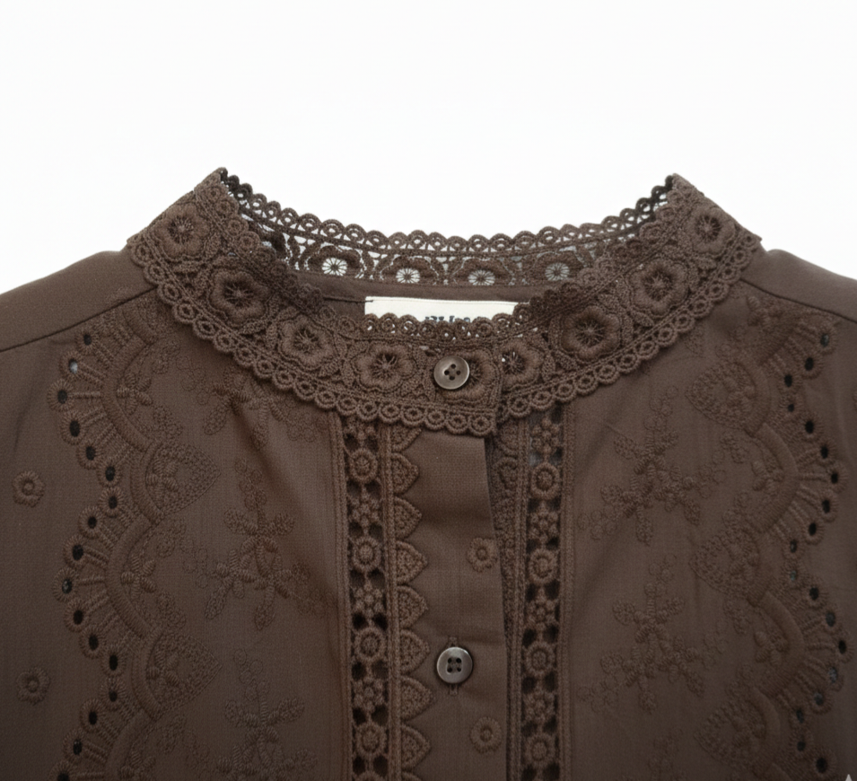 Blusa romántica de algodón 100% chocolate con encajes