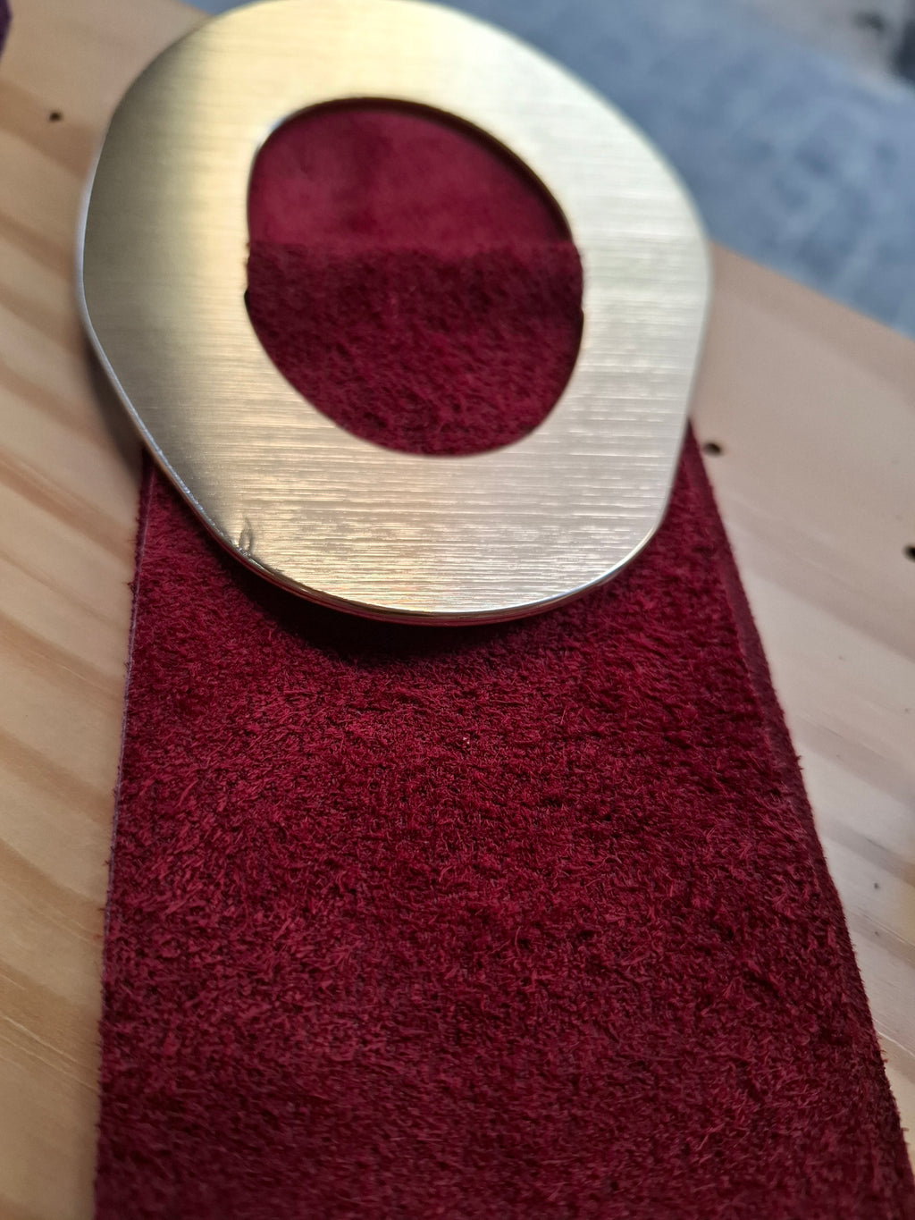 Cinturón hebilla dorada